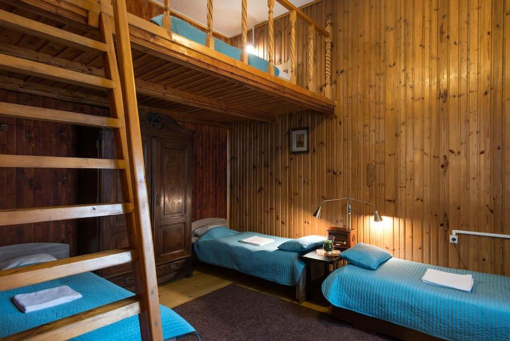 Big Cosy Retro Apt, Free Parking, 15Min Oldtown & Kazimierz - By Homelike كراكوفيا المظهر الخارجي الصورة